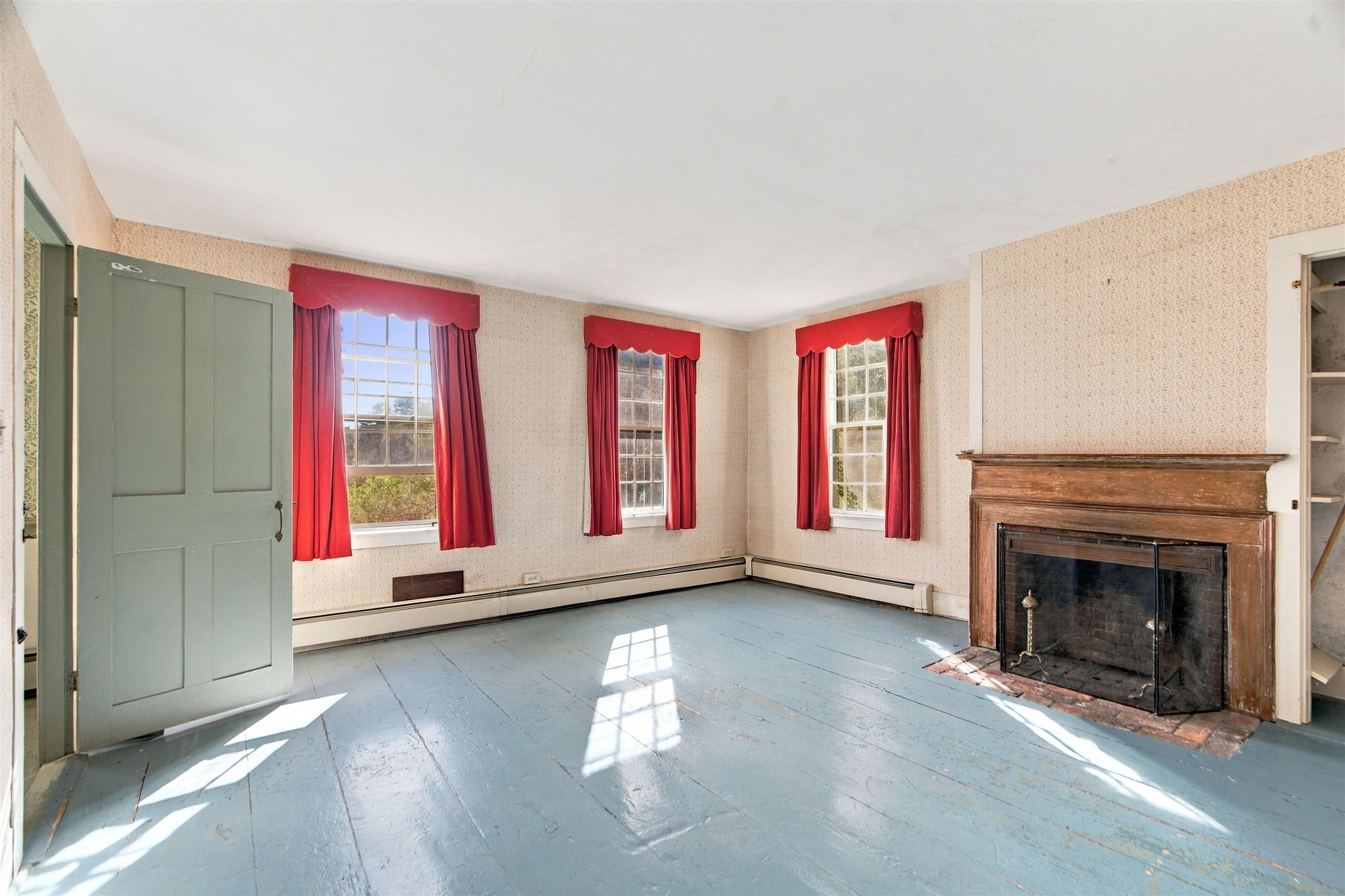 main property photo 54