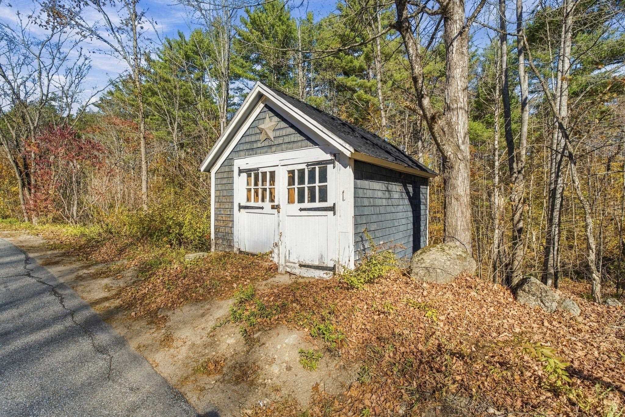 main property photo 18