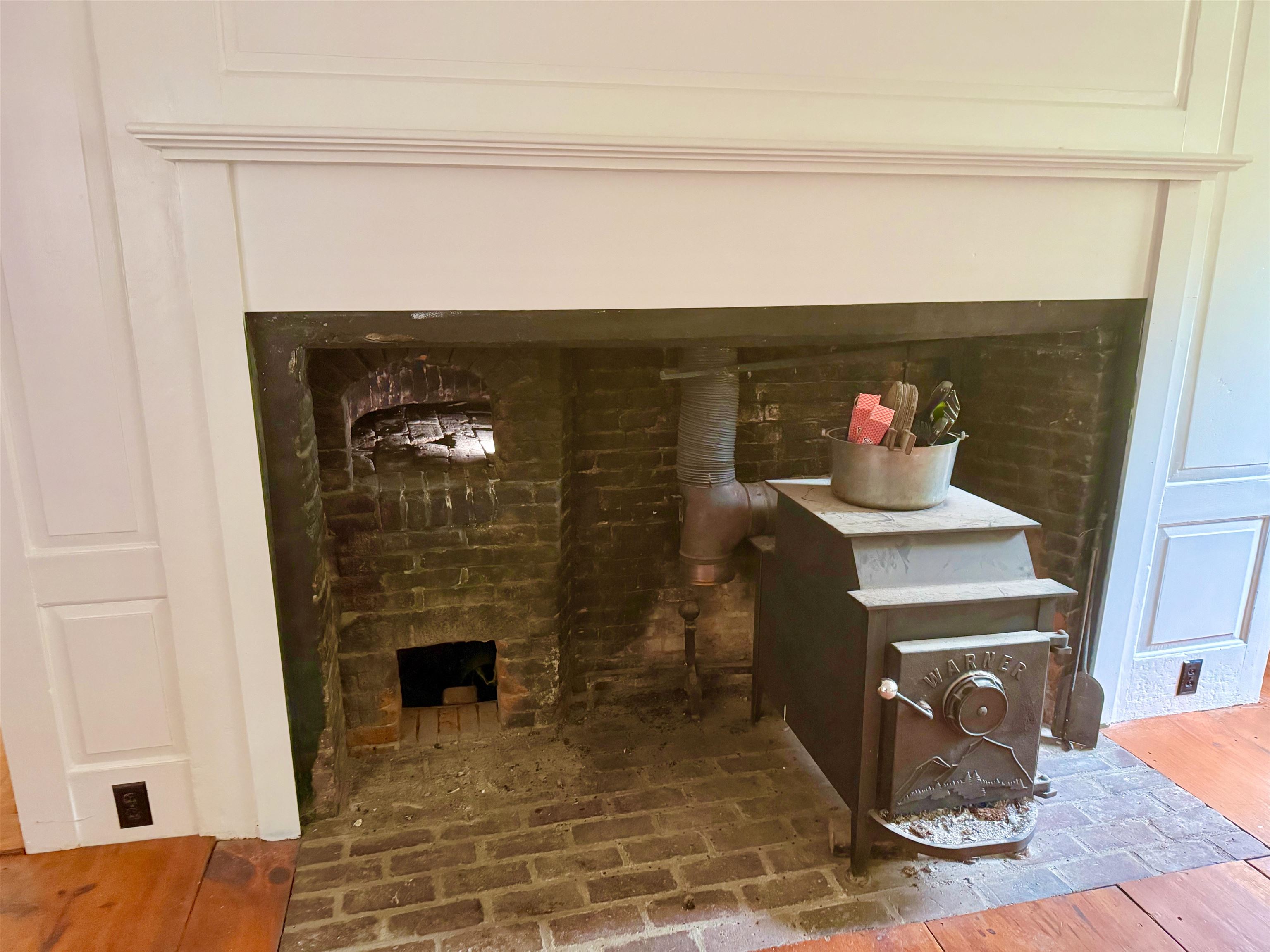 main property photo 19