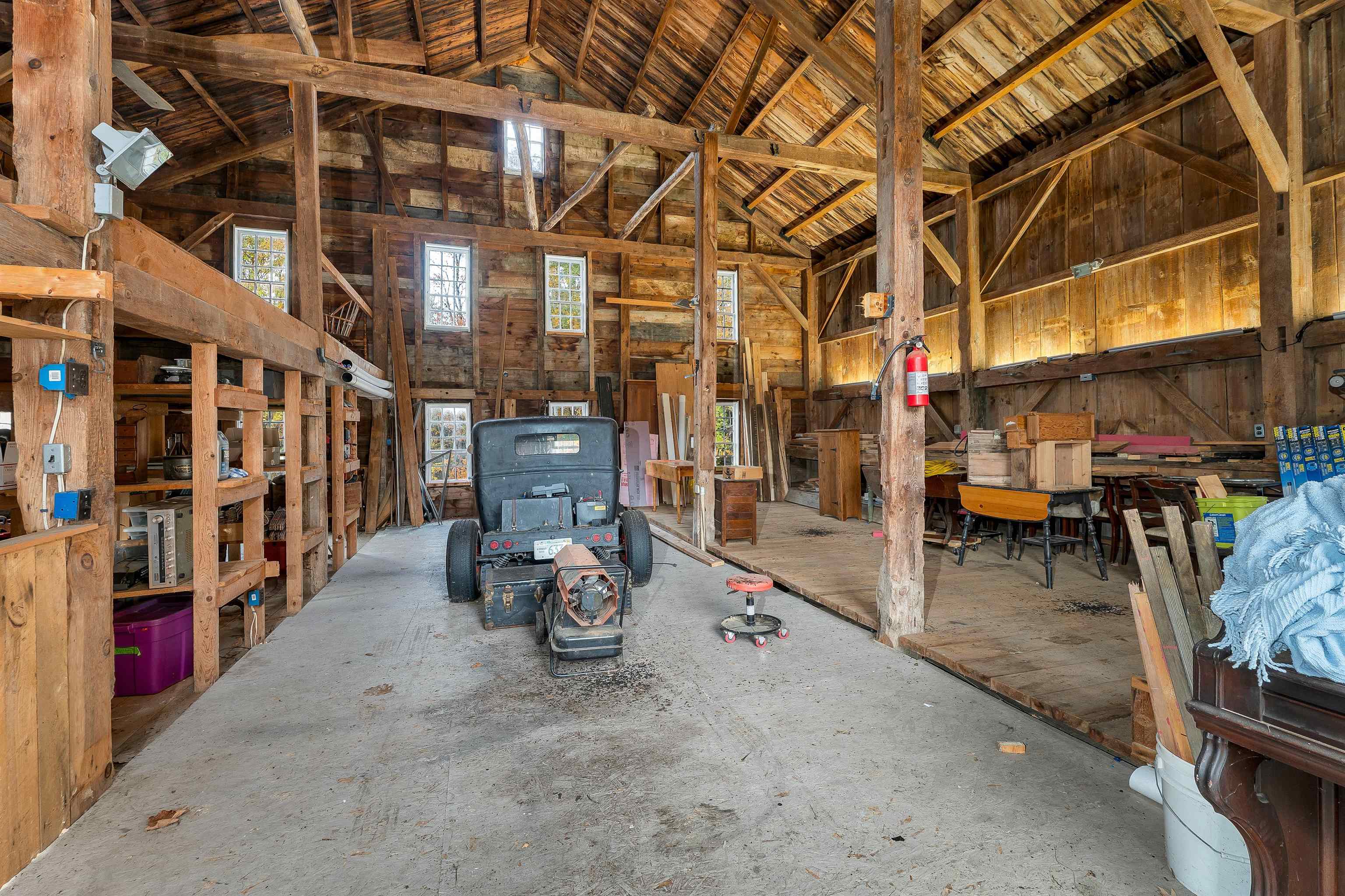 main property photo 35