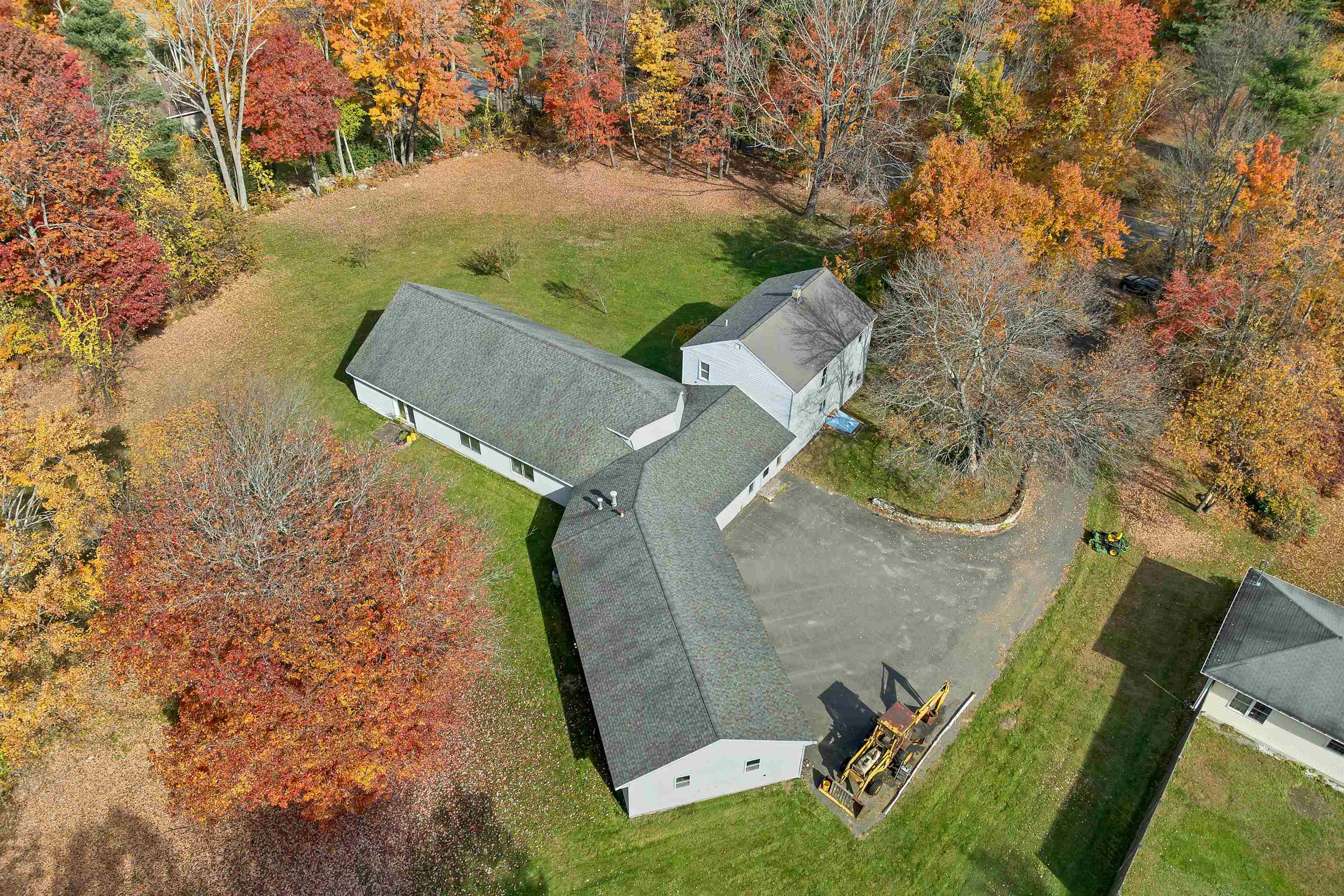 main property photo 48