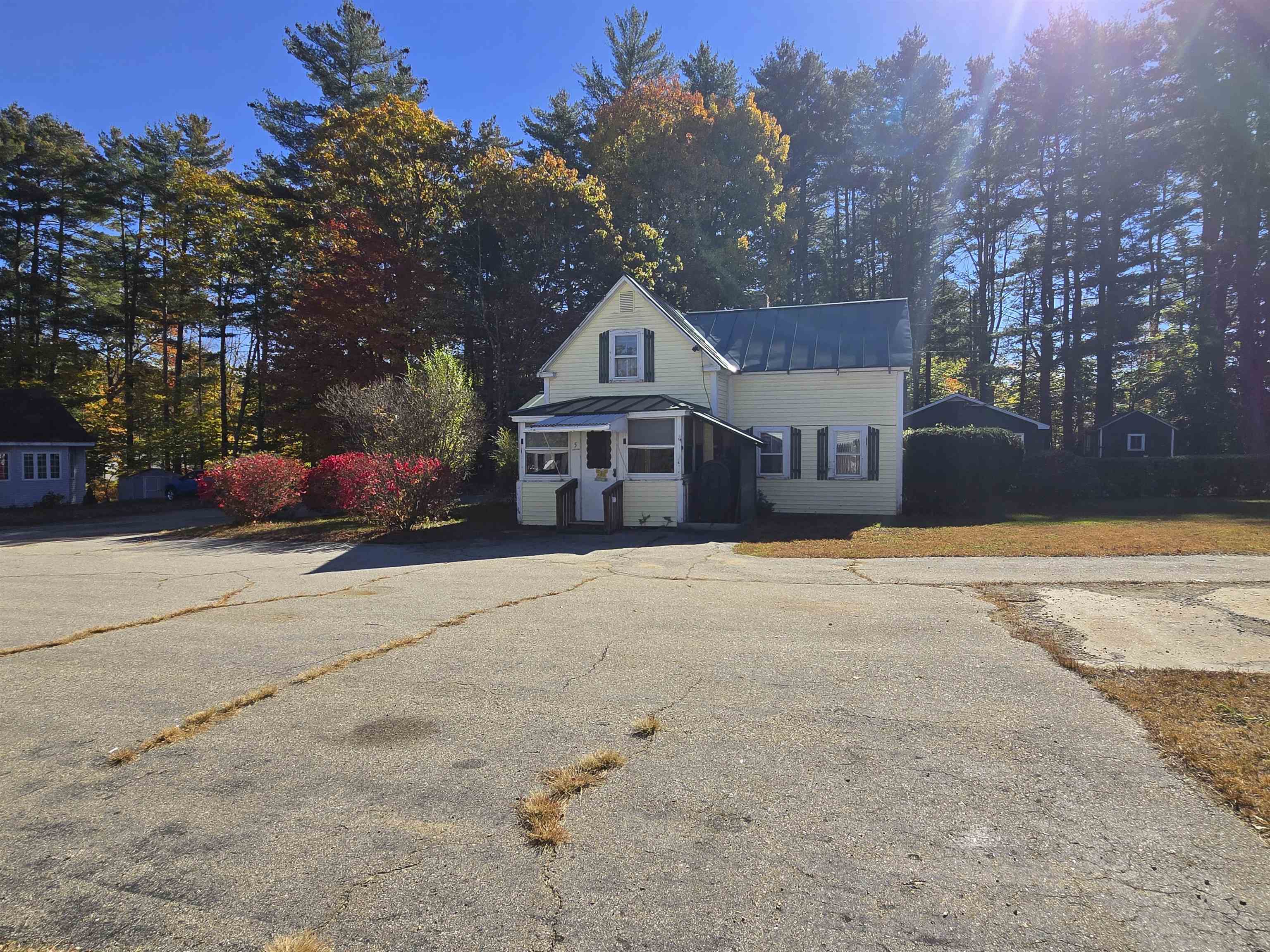 main property photo 8