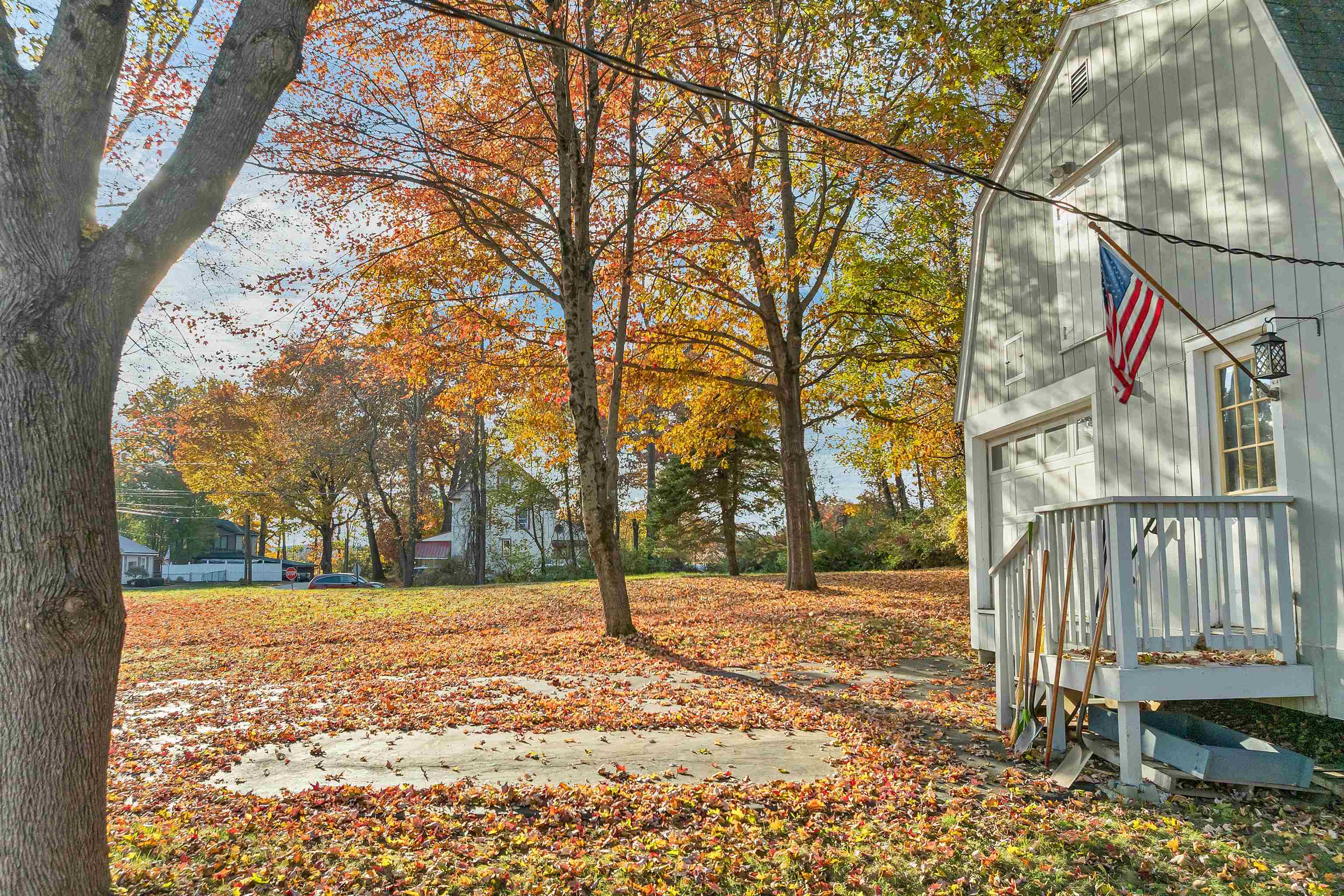 main property photo 23