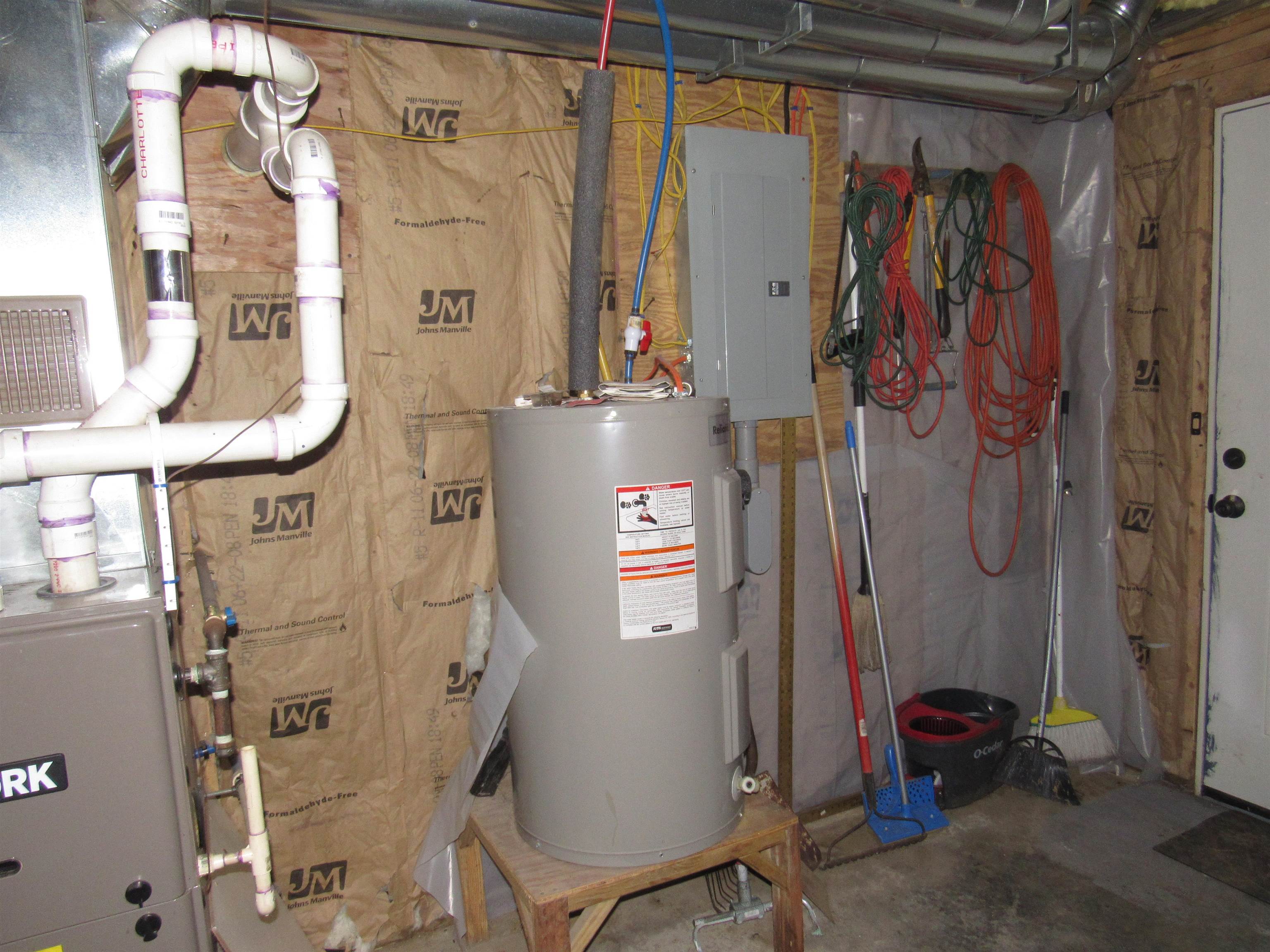 main property photo 25
