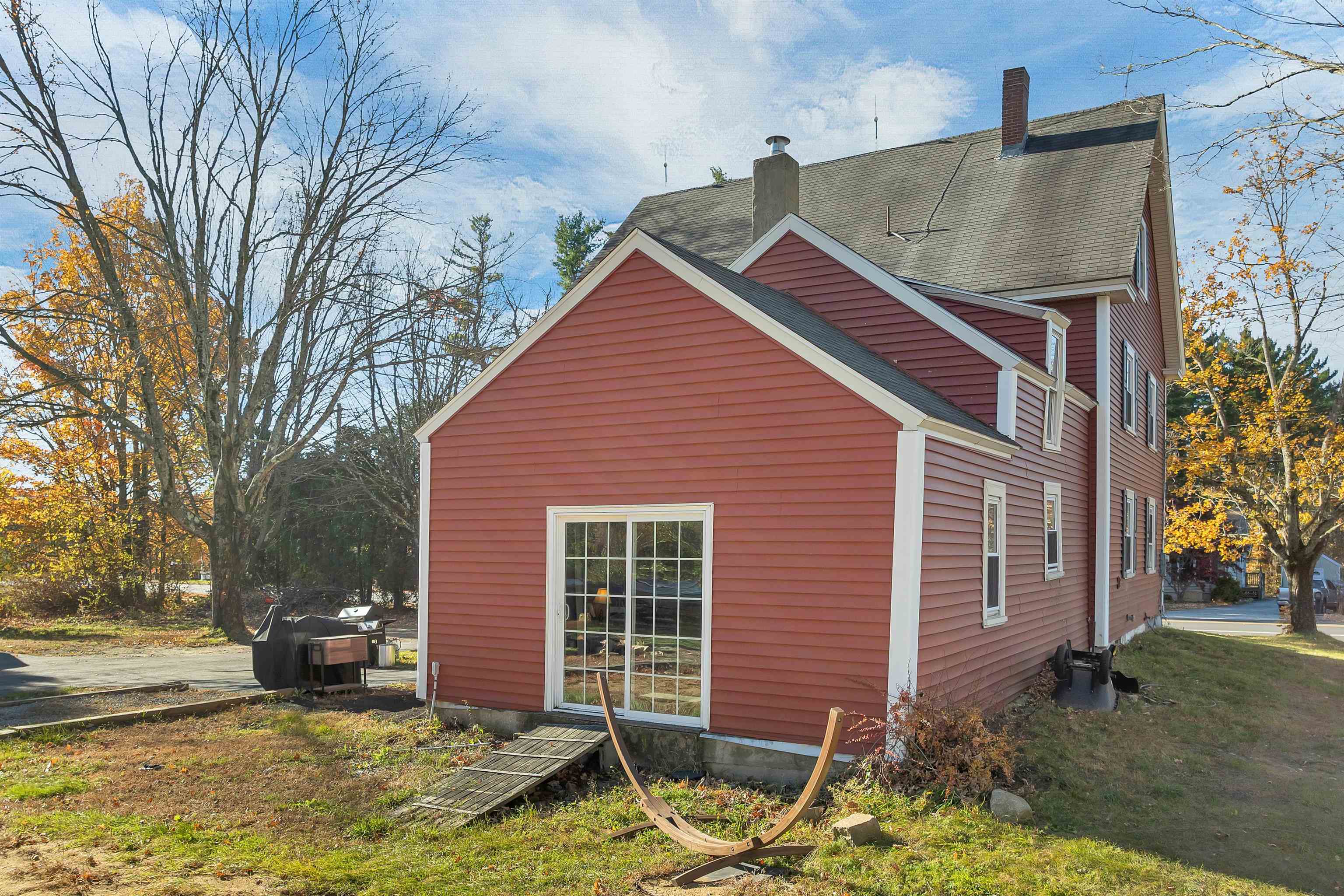 main property photo 45