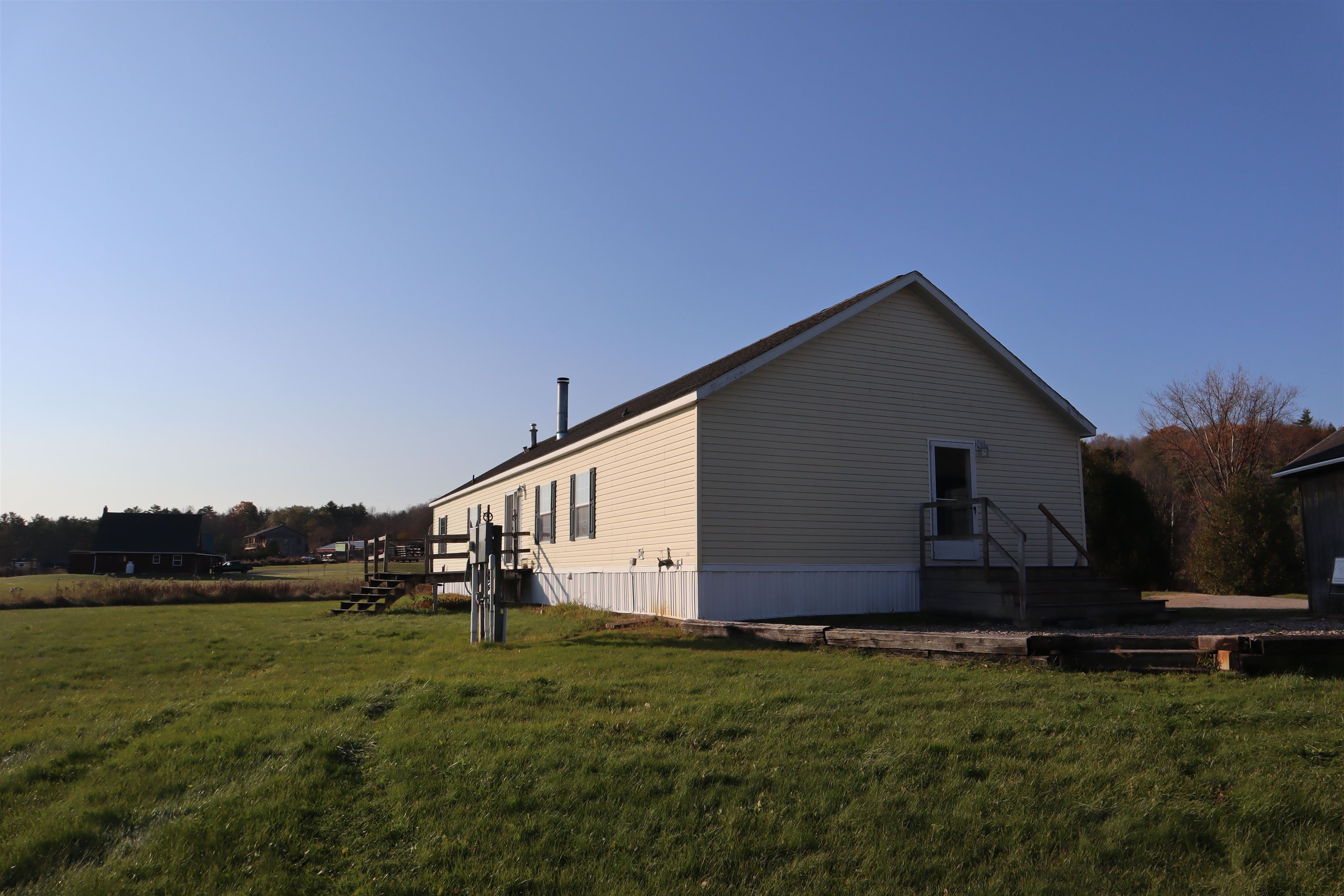main property photo 32