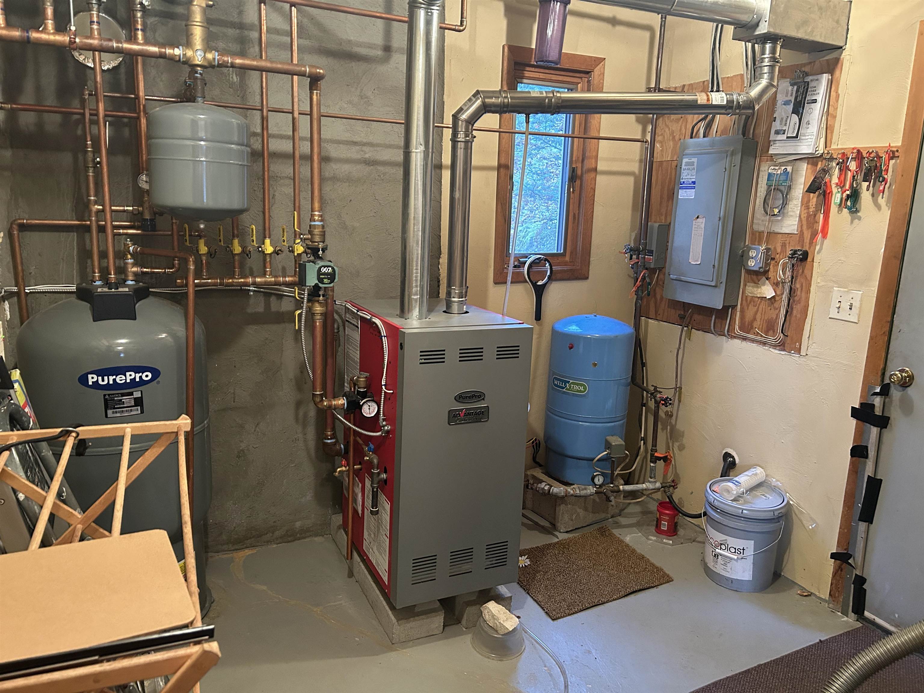 main property photo 27