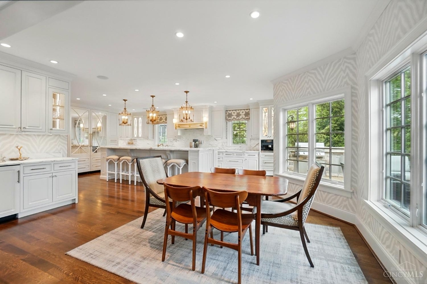 carousel property image