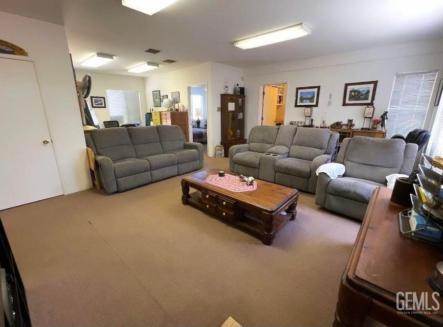 property viewer photo 5