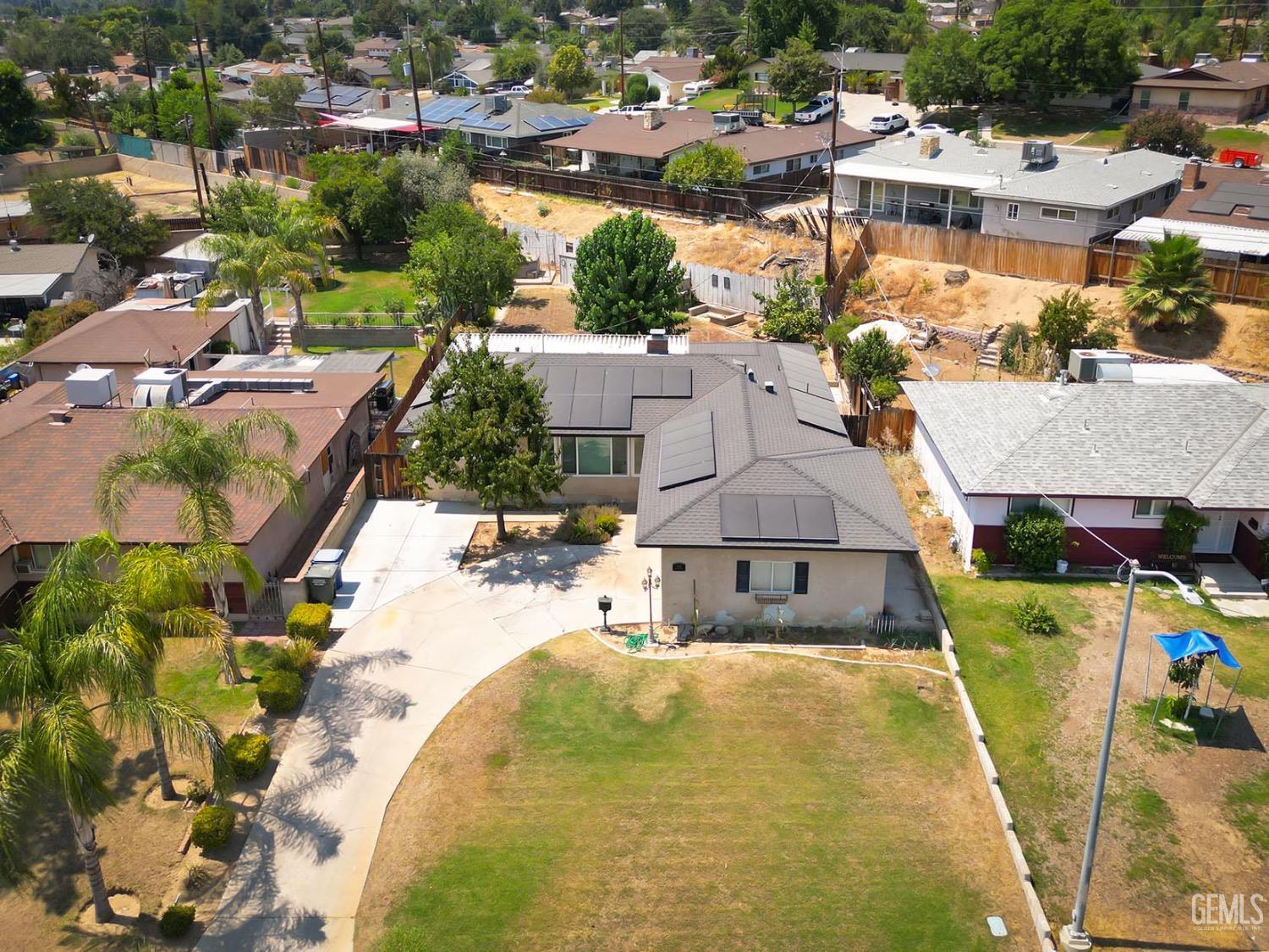 property viewer photo 24