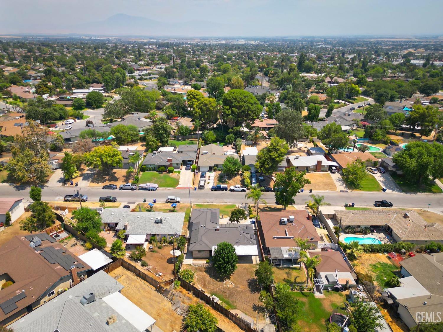 property viewer photo 27