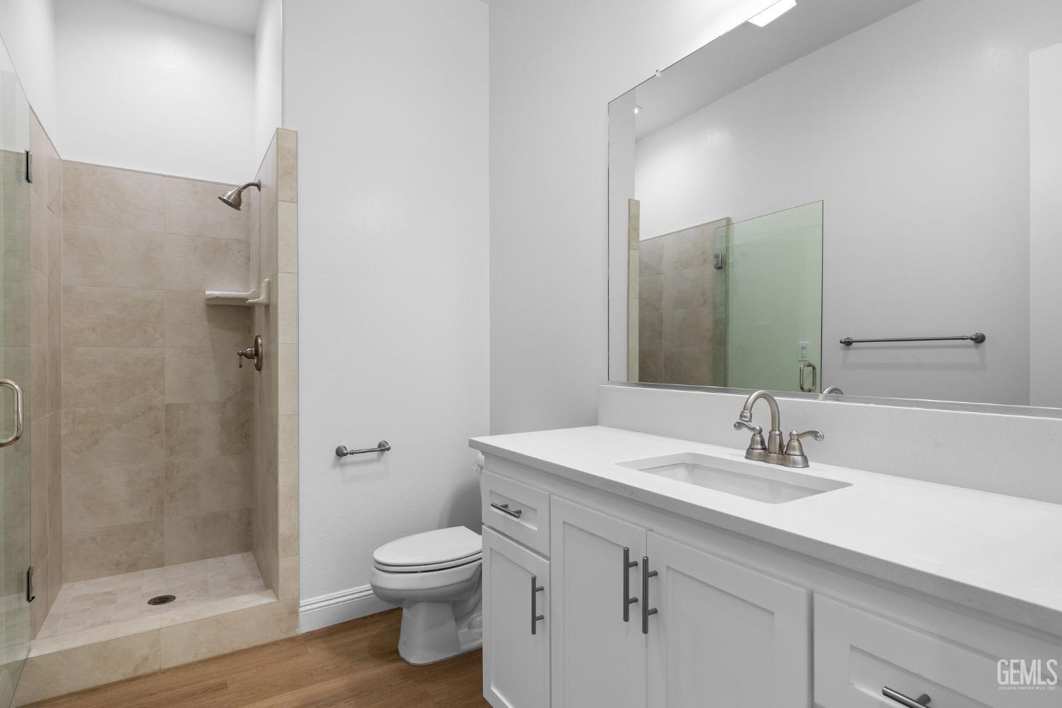 property viewer photo 28