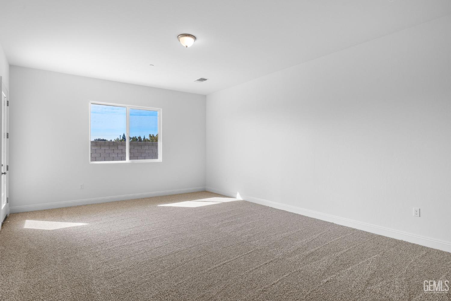 property viewer photo 29