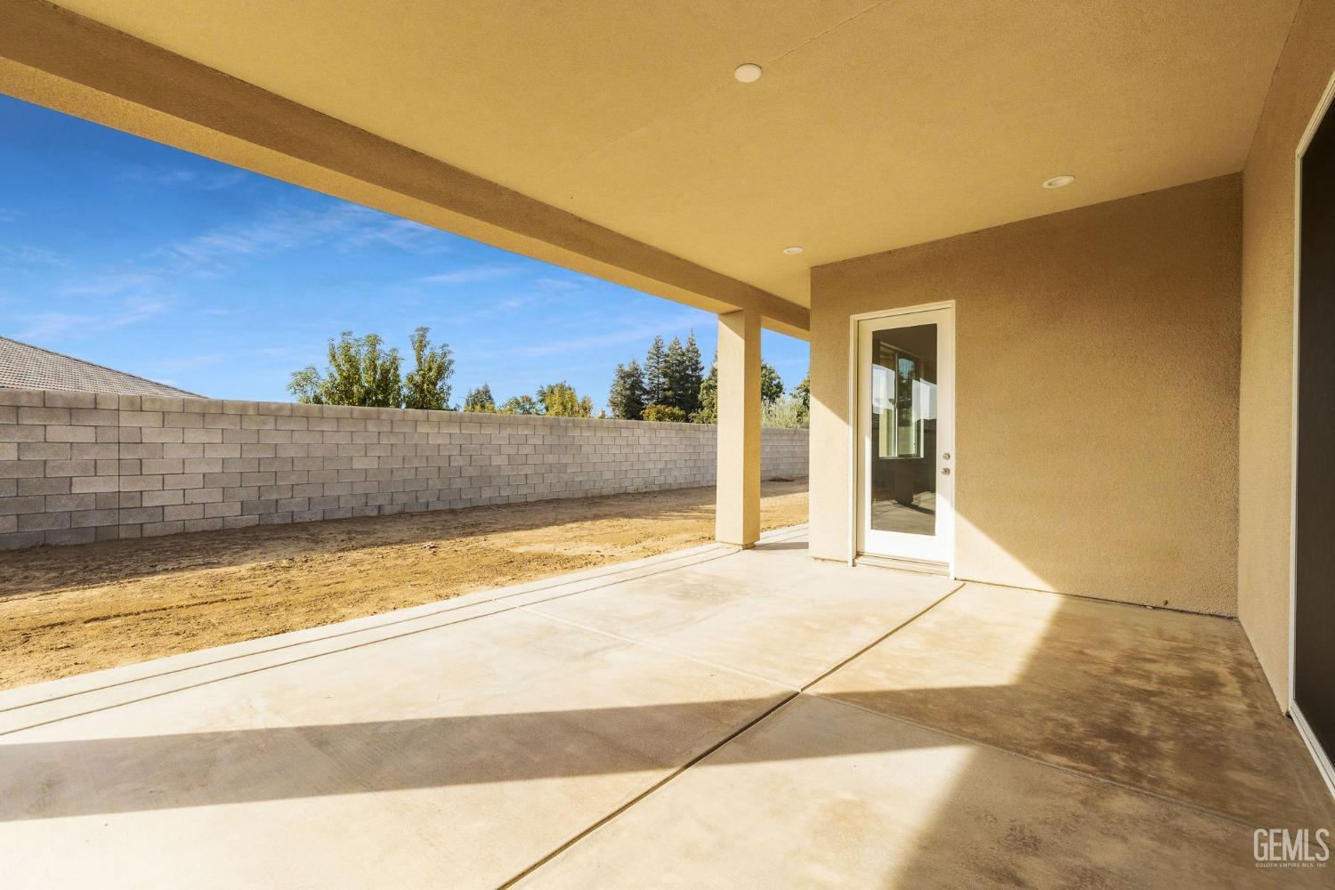 property viewer photo 41