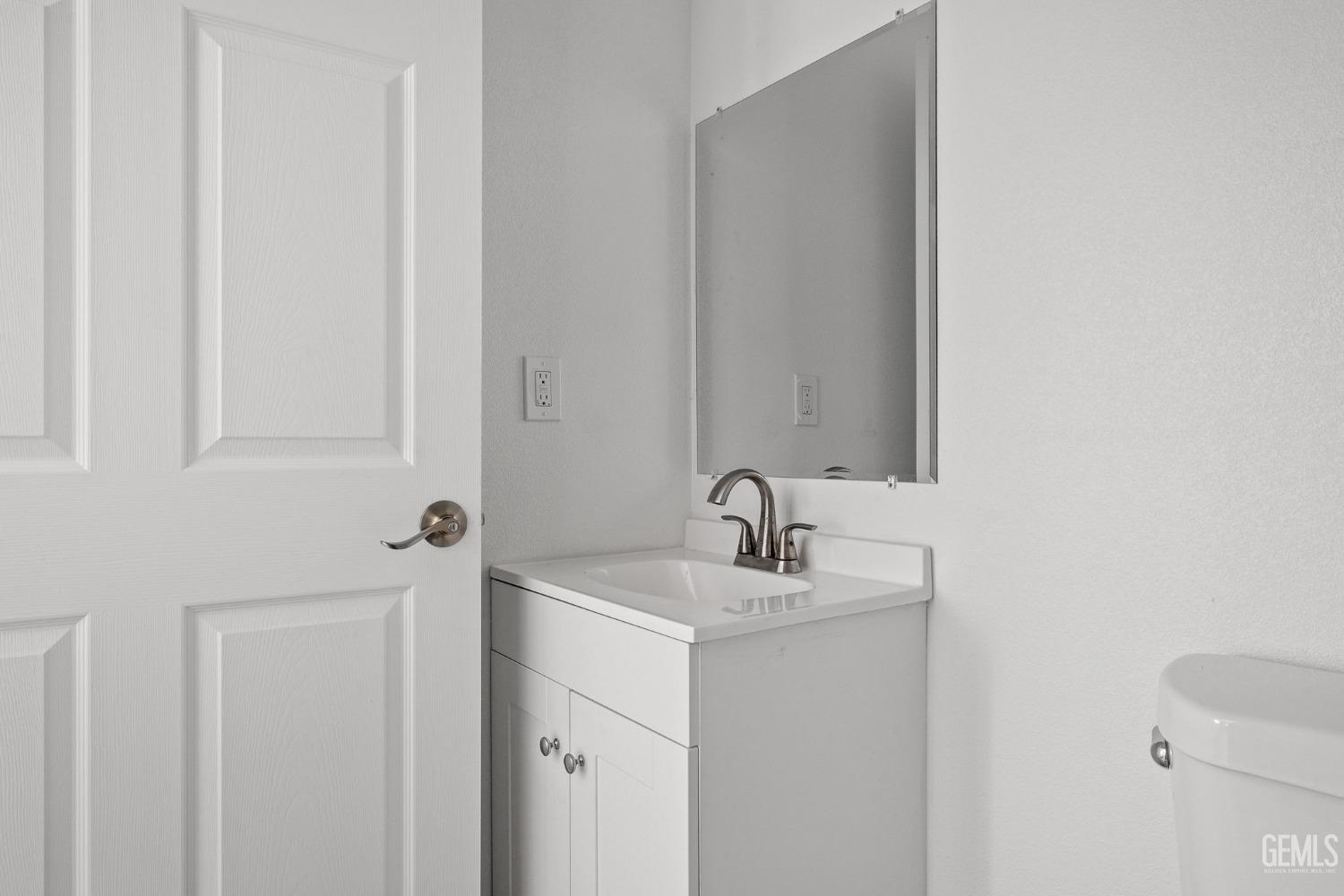 property viewer photo 18