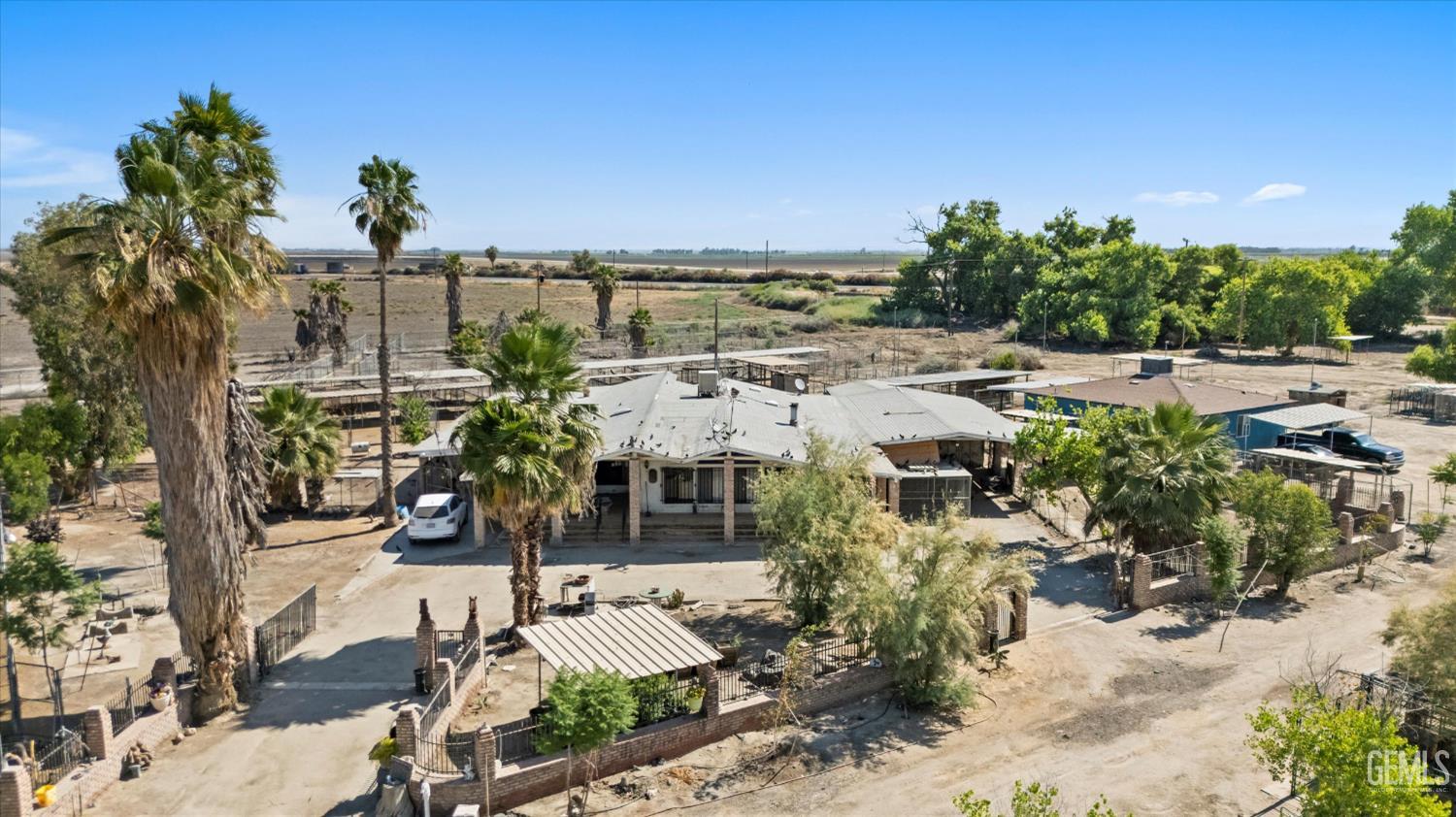 main property photo 45