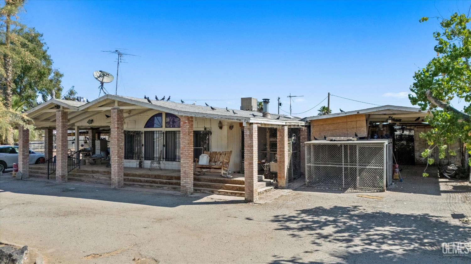 main property photo 47