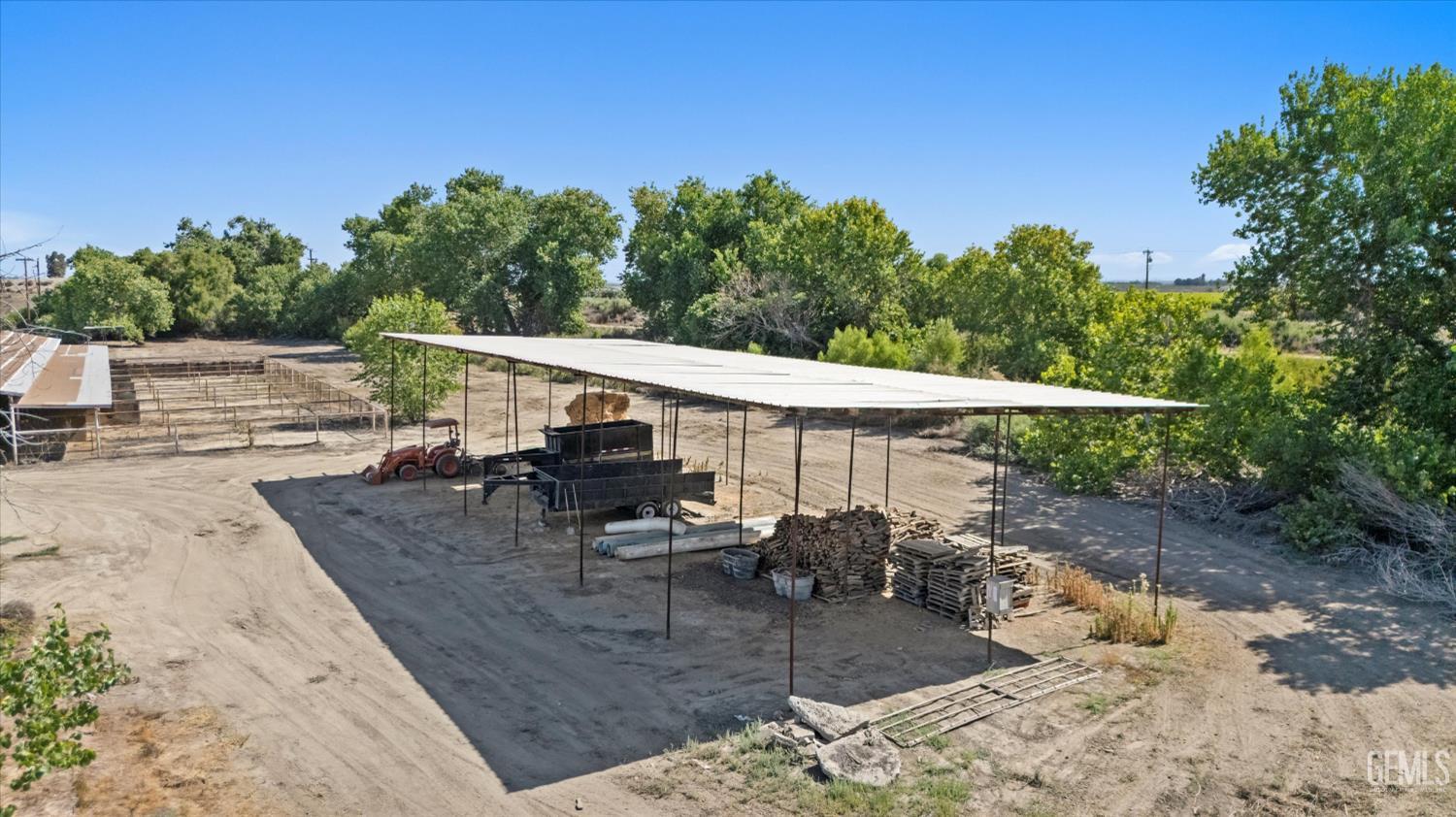 main property photo 54