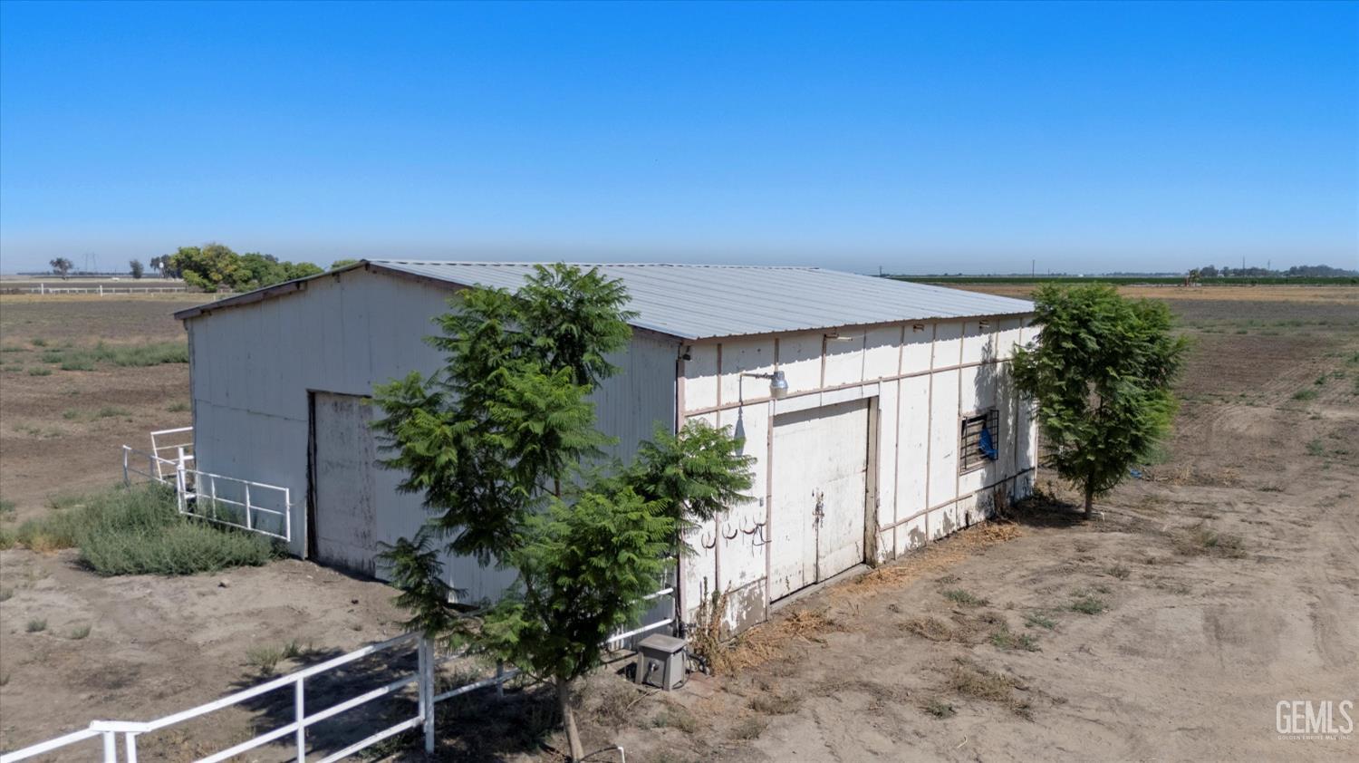 main property photo 65