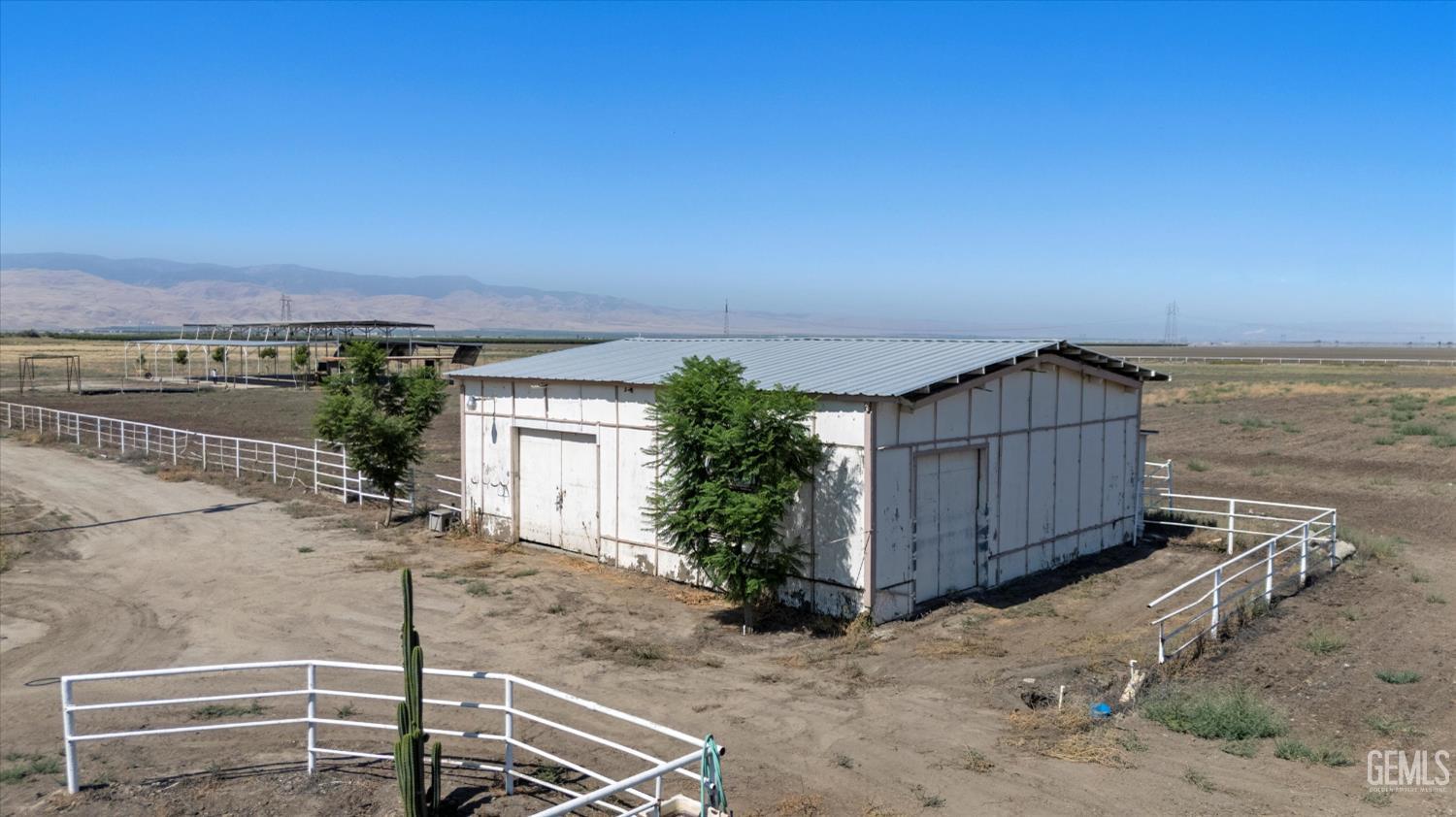 main property photo 66