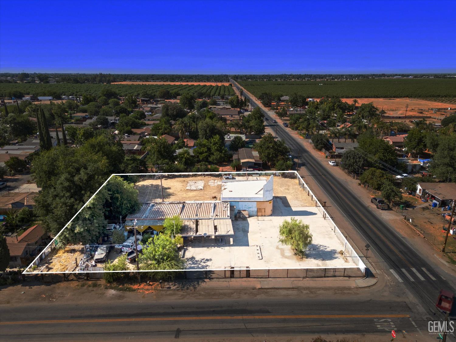 main property photo 3