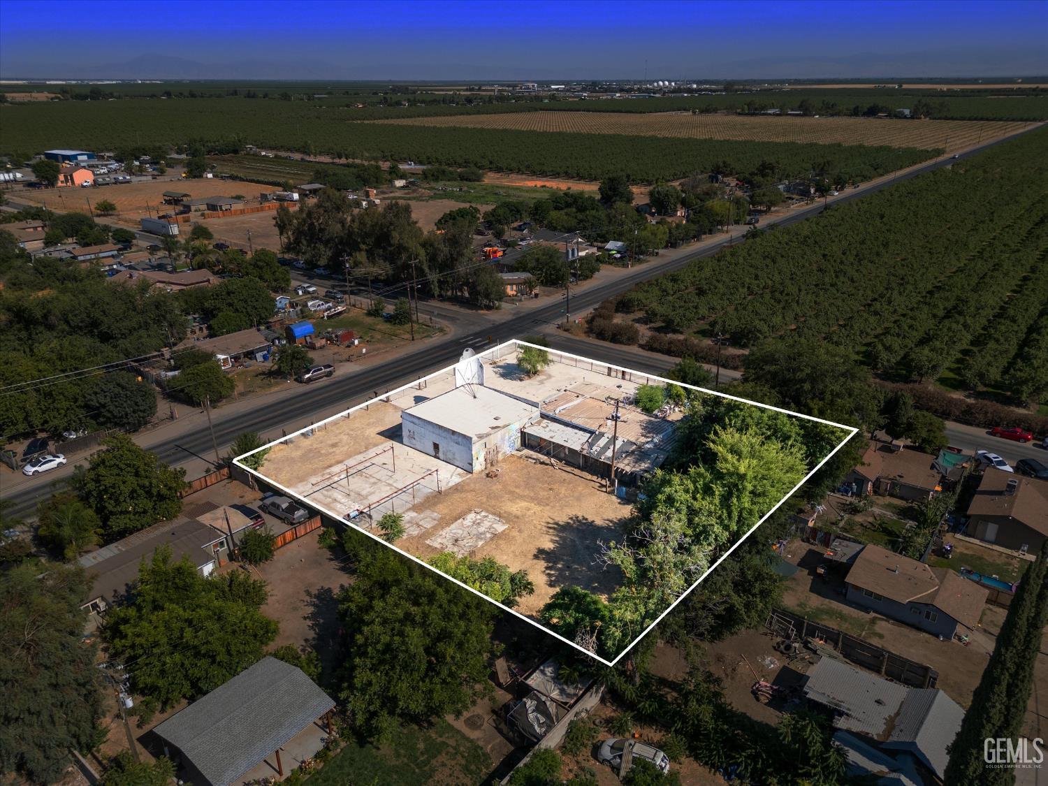 main property photo 5