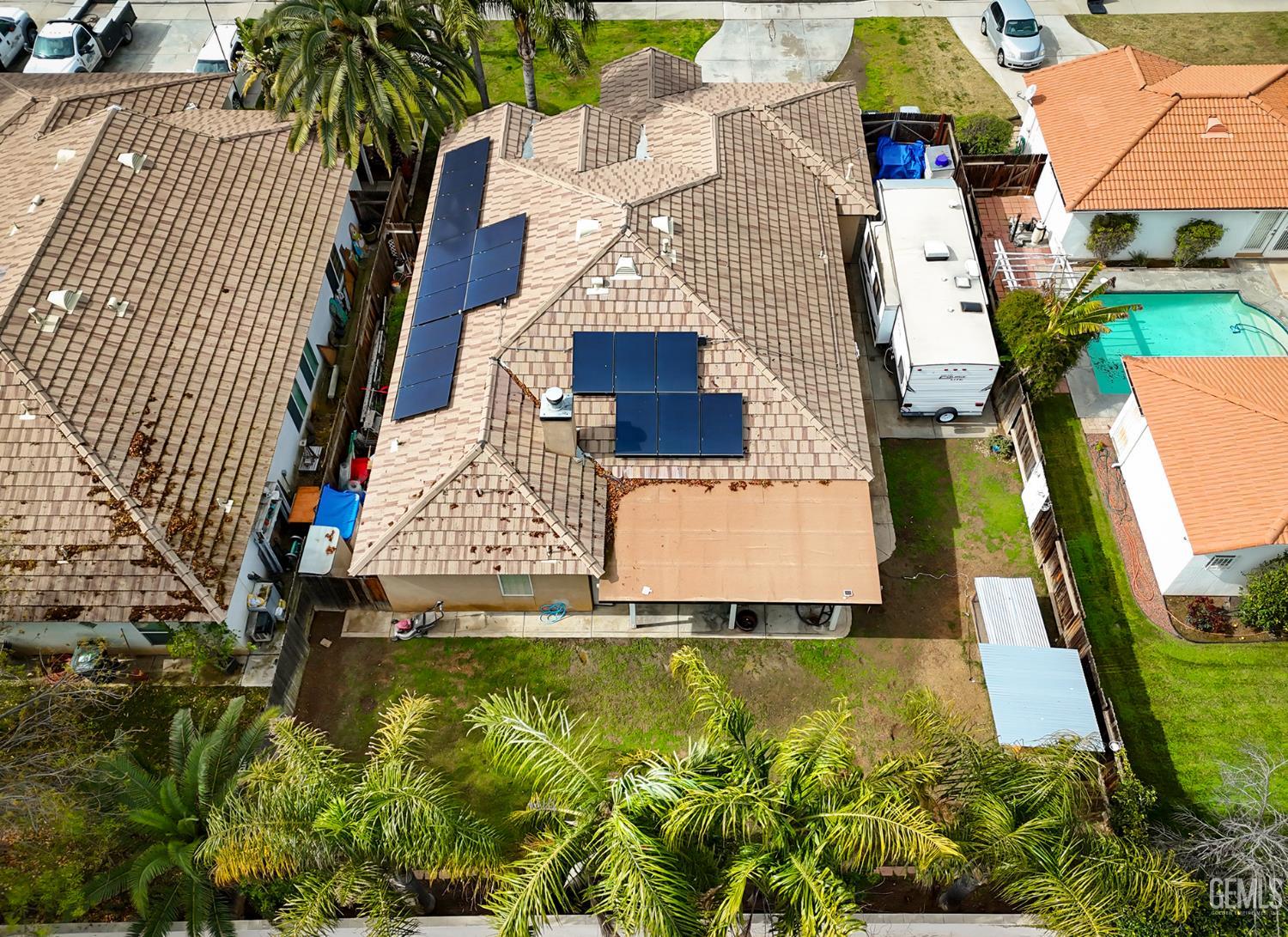 main property photo 29