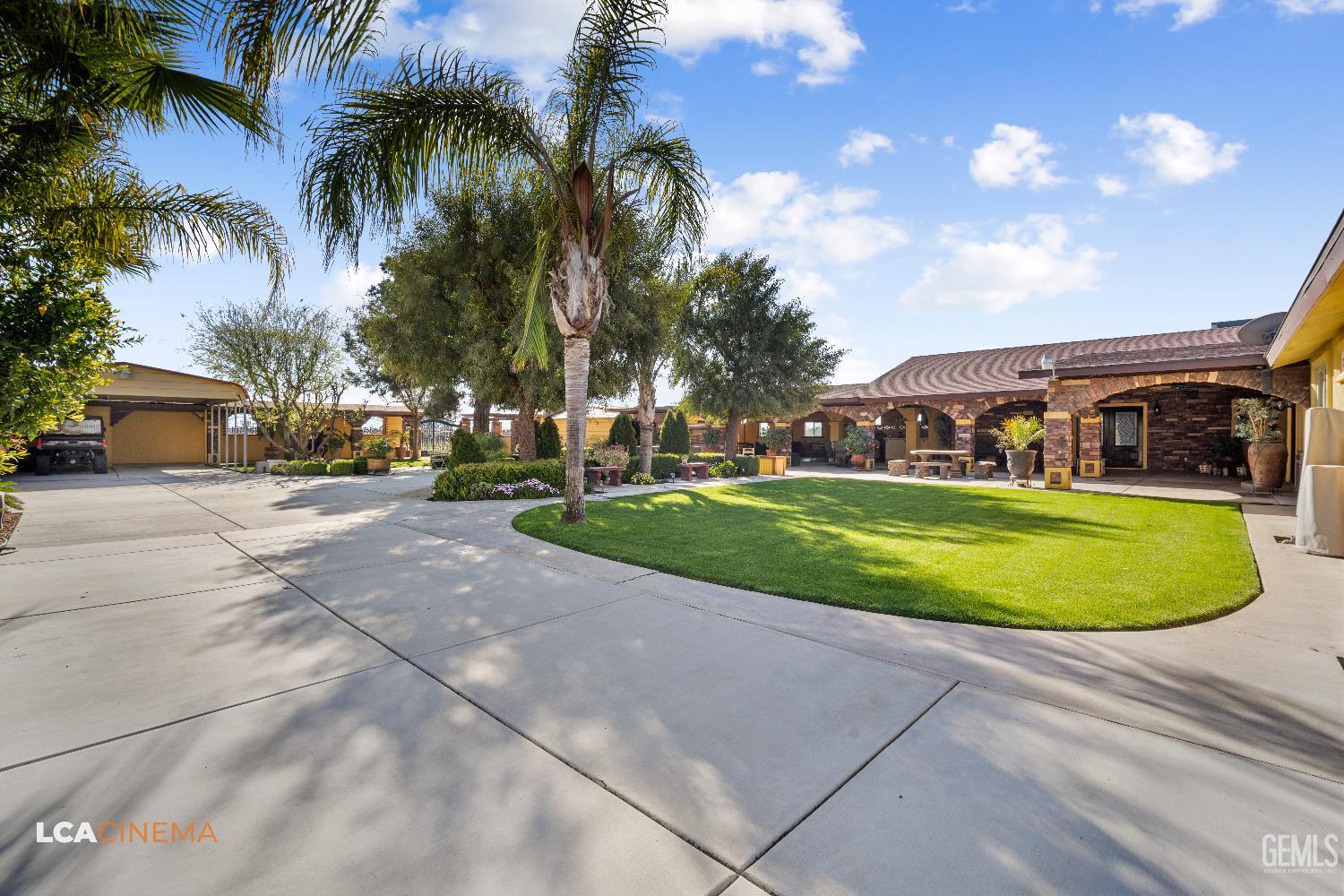 main property photo 30