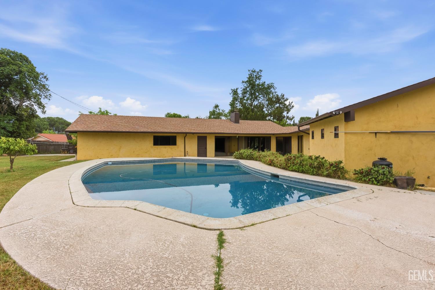 main property photo 52