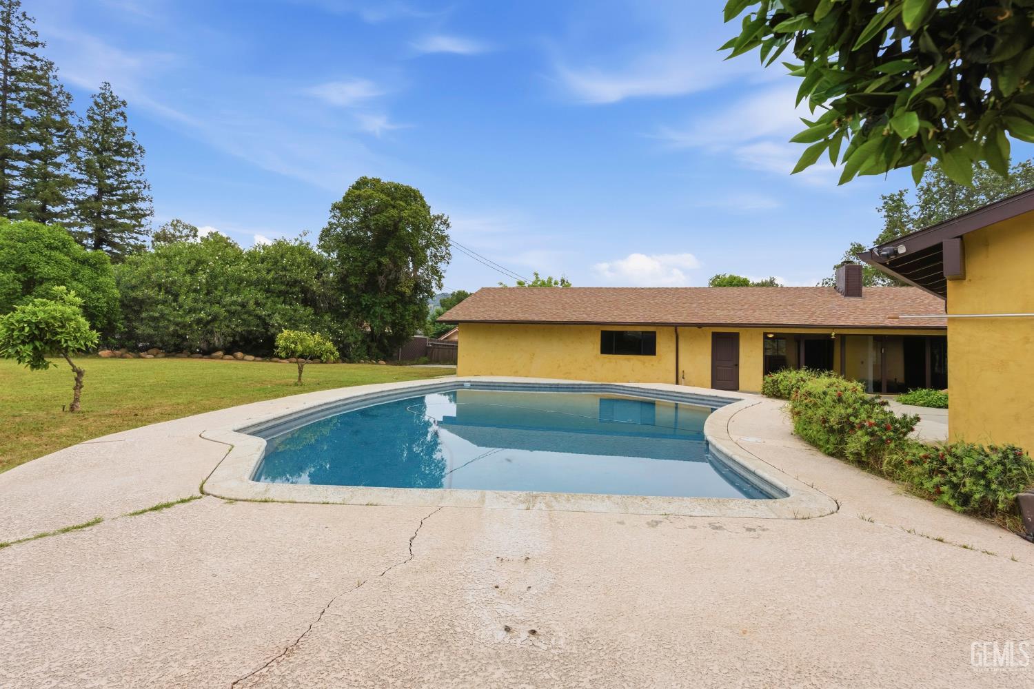 main property photo 53