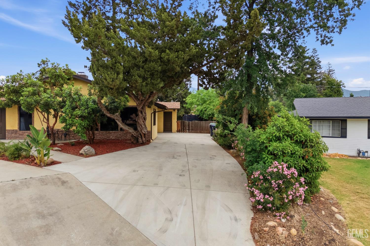 main property photo 57
