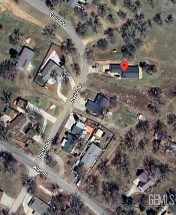 main property photo 24