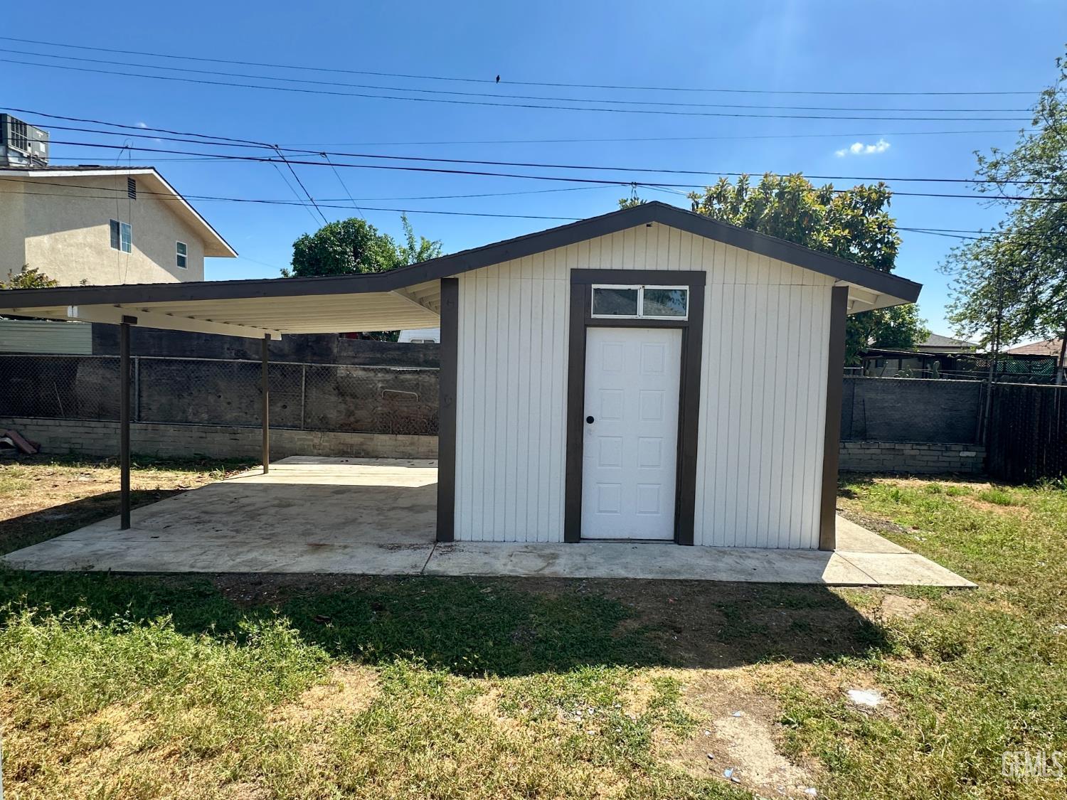 main property photo 21