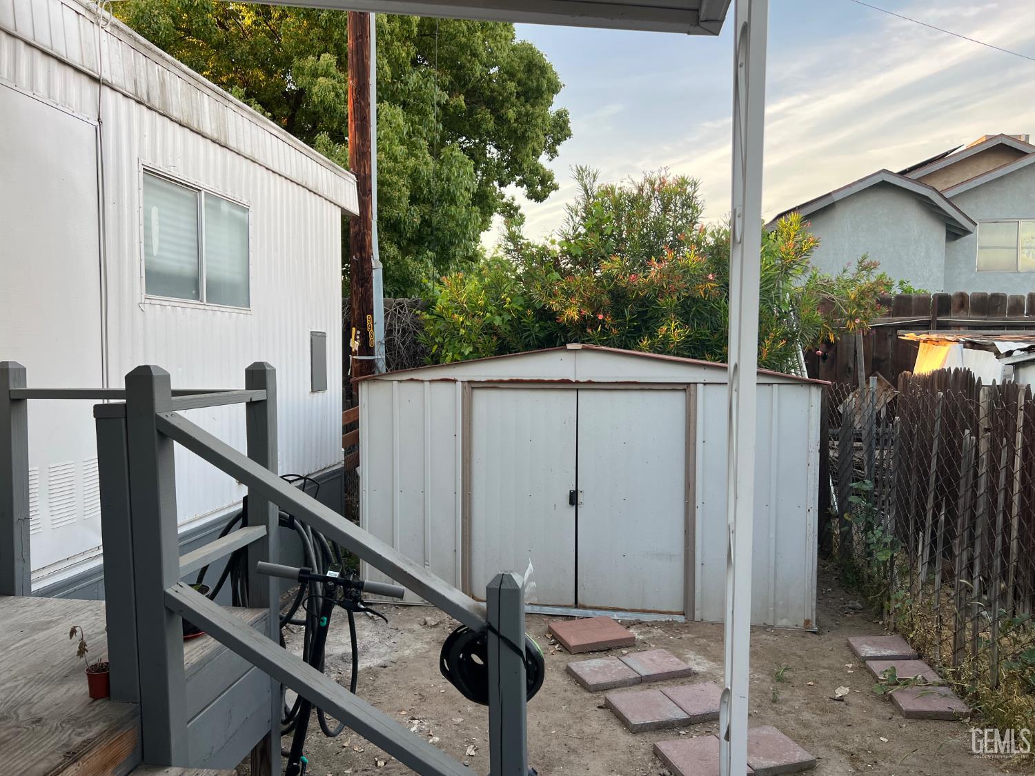 main property photo 8