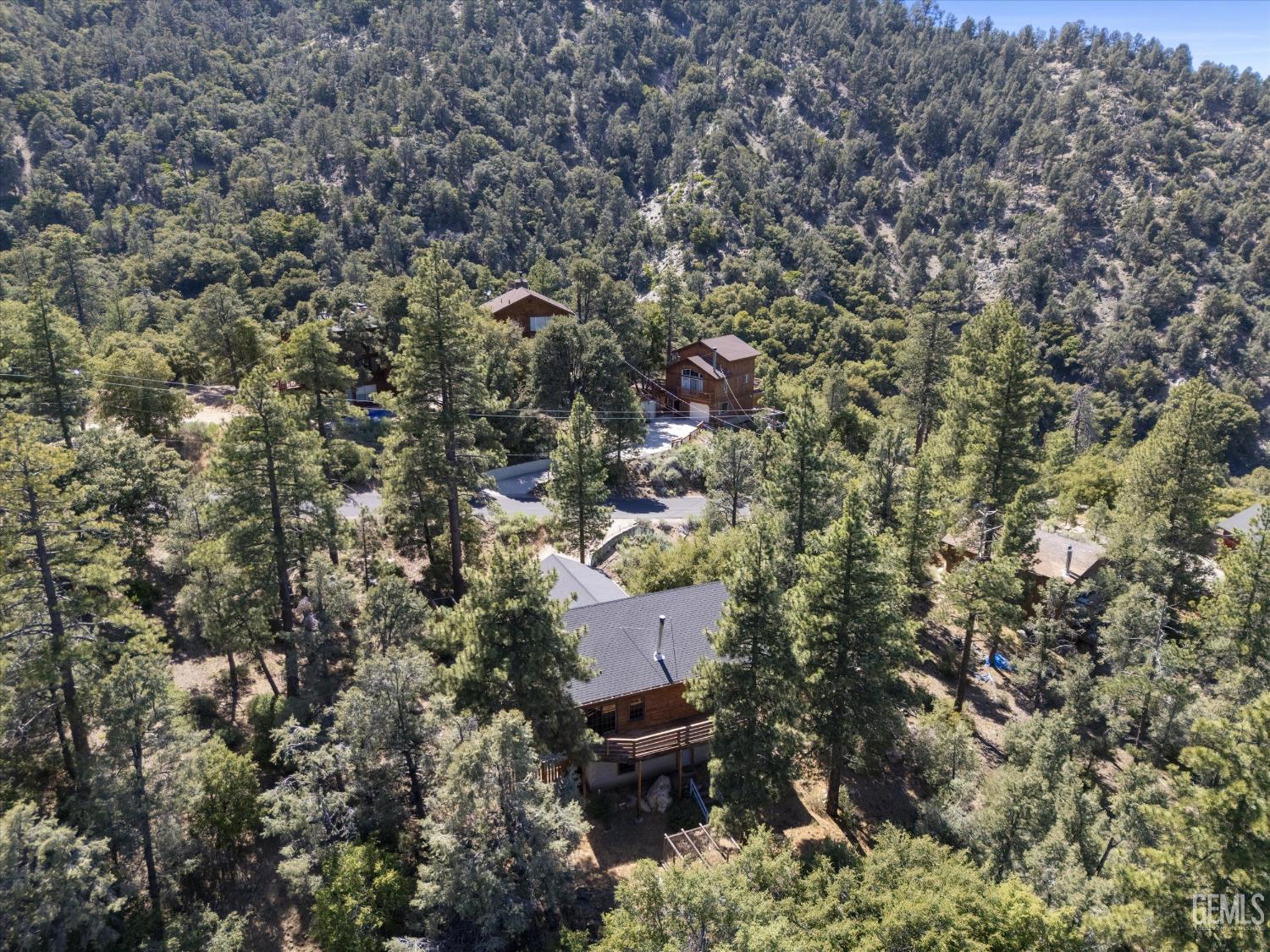 main property photo 23