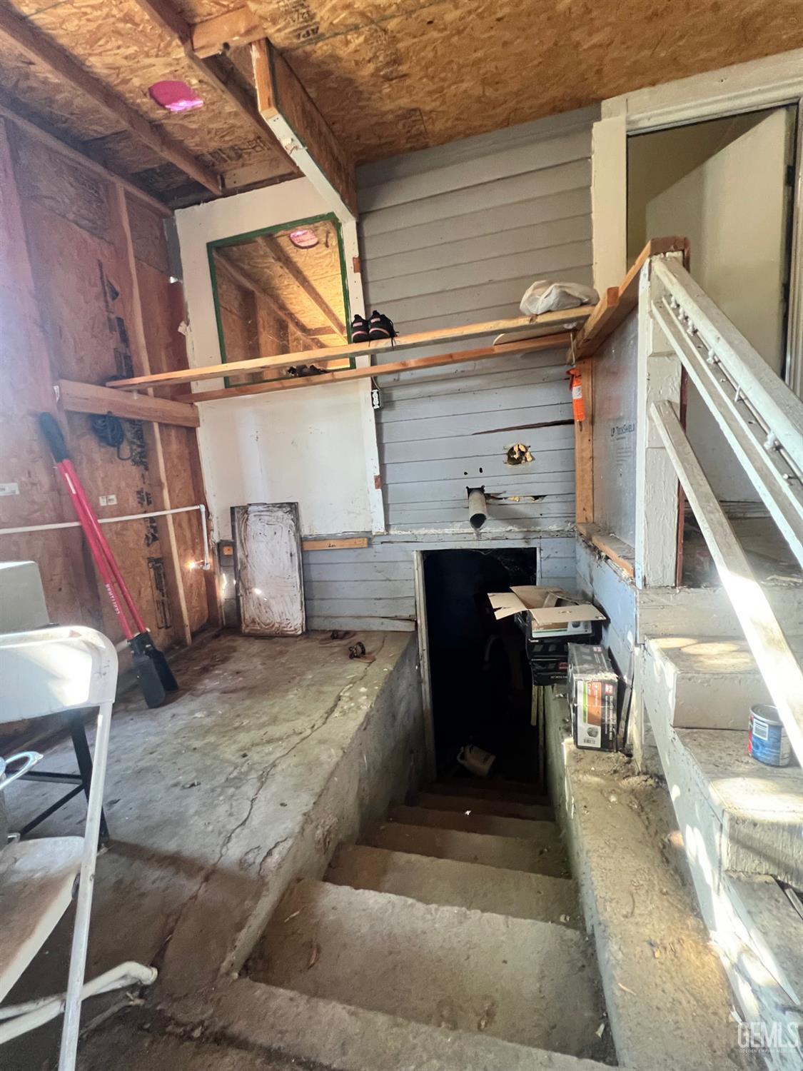 main property photo 10
