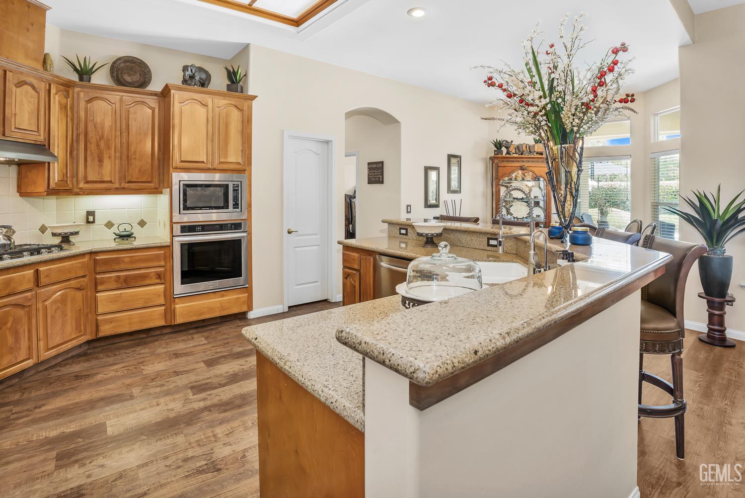 main property photo 15