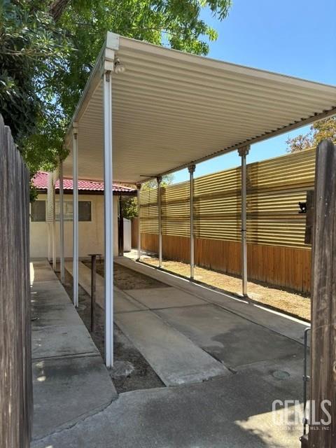 main property photo 45