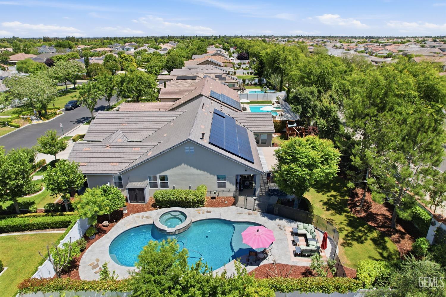 main property photo 54