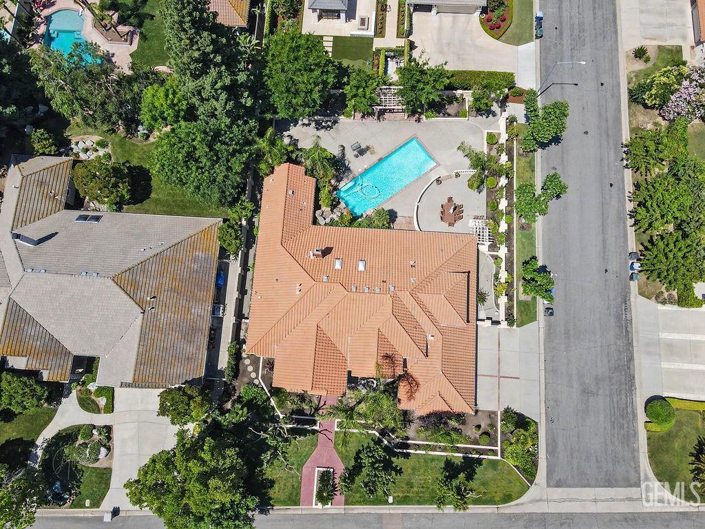 main property photo 55