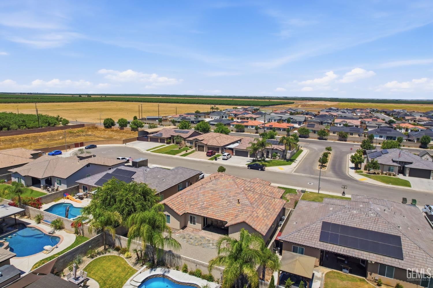 main property photo 47
