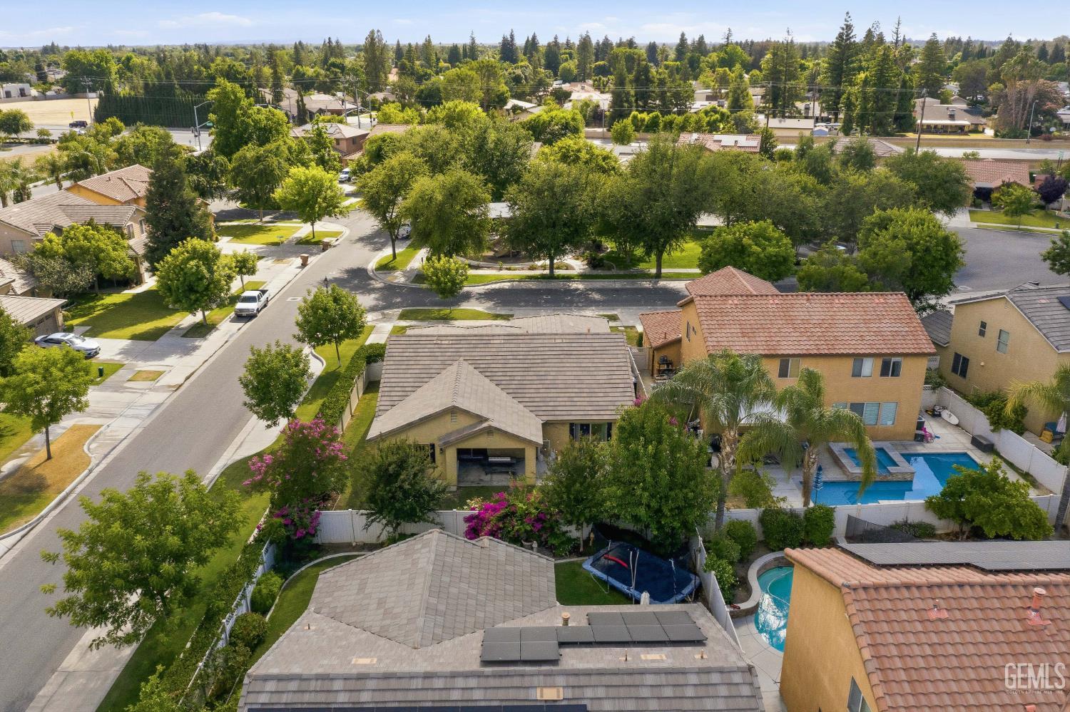 main property photo 58