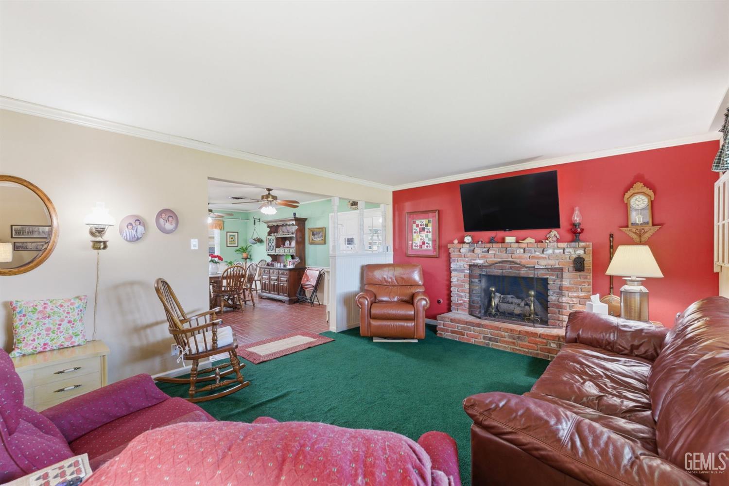main property photo 12