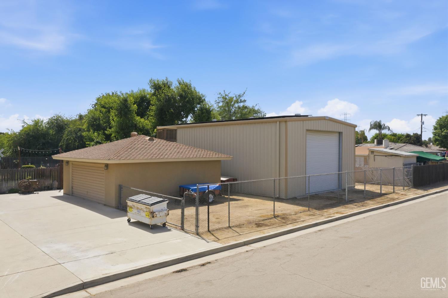 main property photo 53