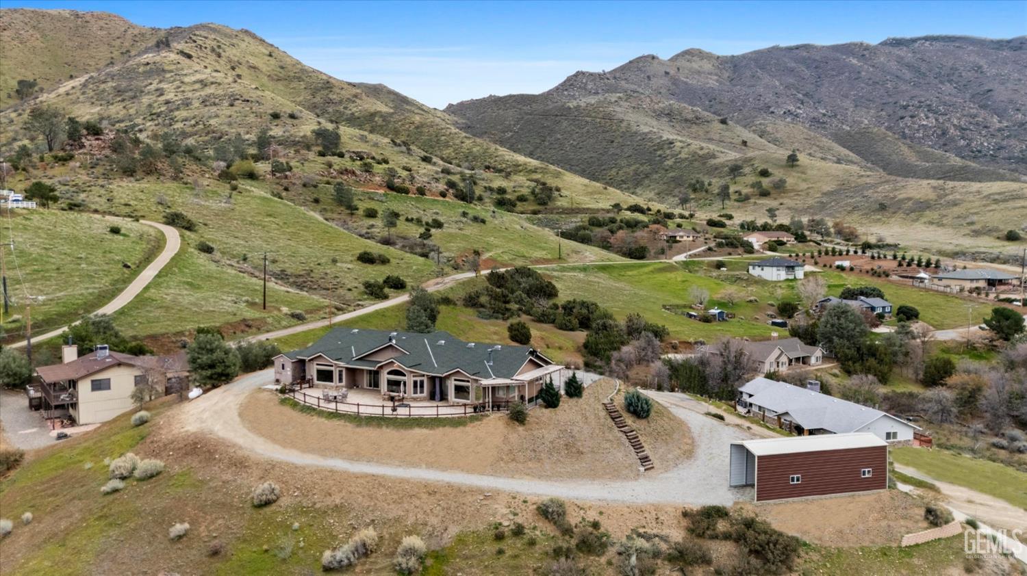 main property photo 43