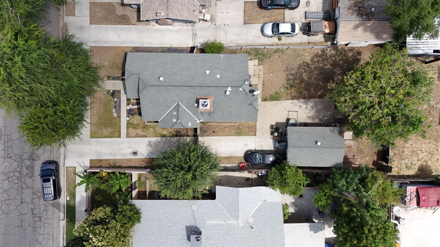 main property photo 28