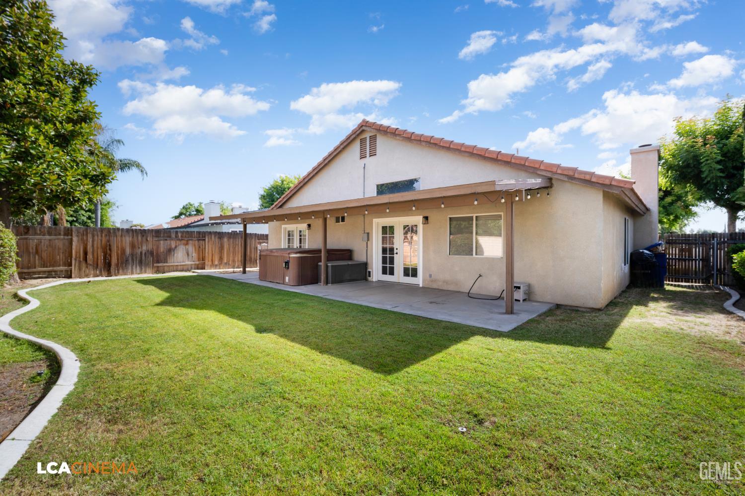 main property photo 21