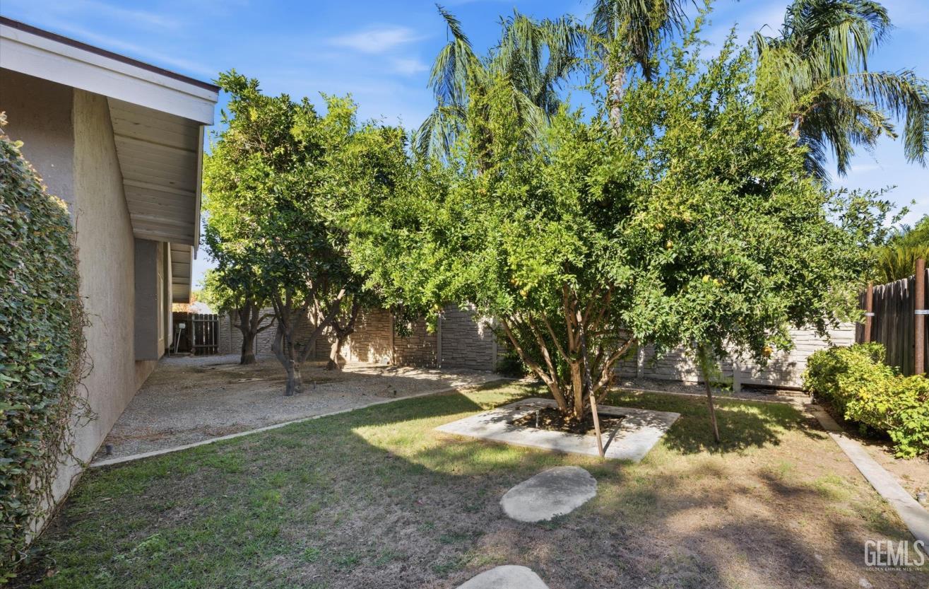 main property photo 63