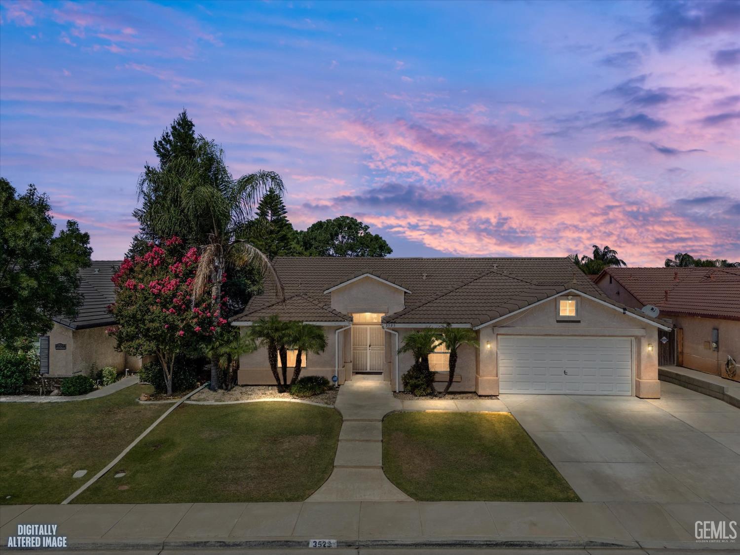main property photo 0