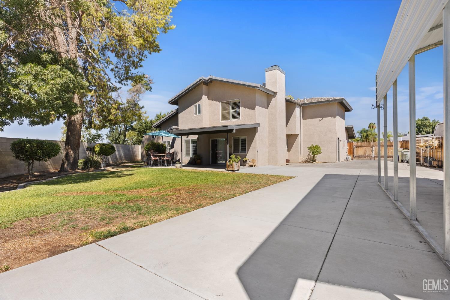 main property photo 42